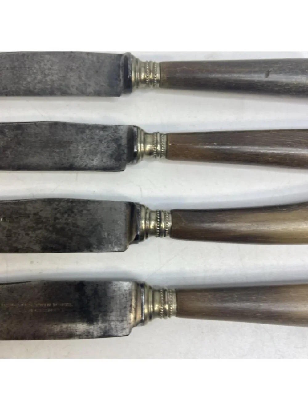 Antique  JA Henckels Solingen Germany Horn Handle Dinner Knives Set Of 4 Carbon